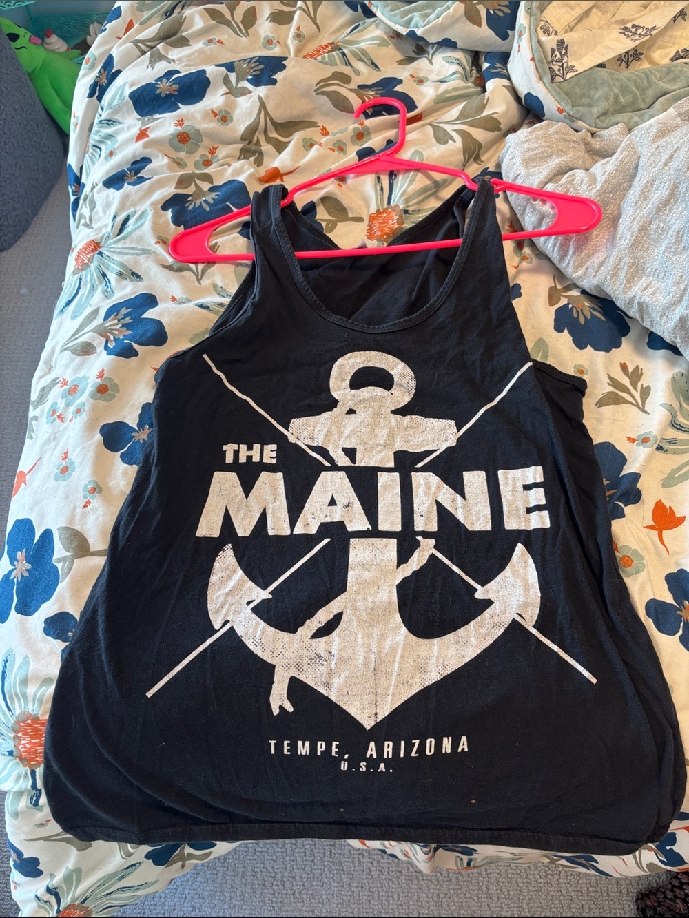 Black Graphic Tank Top with White Anchor "The Maine"